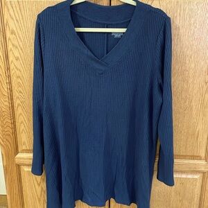 Lane Bryant long sleeved waffle v-neck tunic 18/20